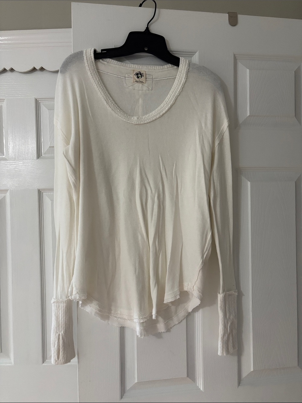 Women's We The Free Cream Long-Sleeve Lightweight top